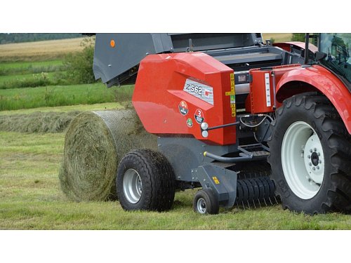 Пресс-подборщик Z562