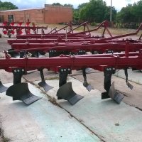 Плуг восьмикорпусный навесной ПНЛ 8-40 резиновые колеса